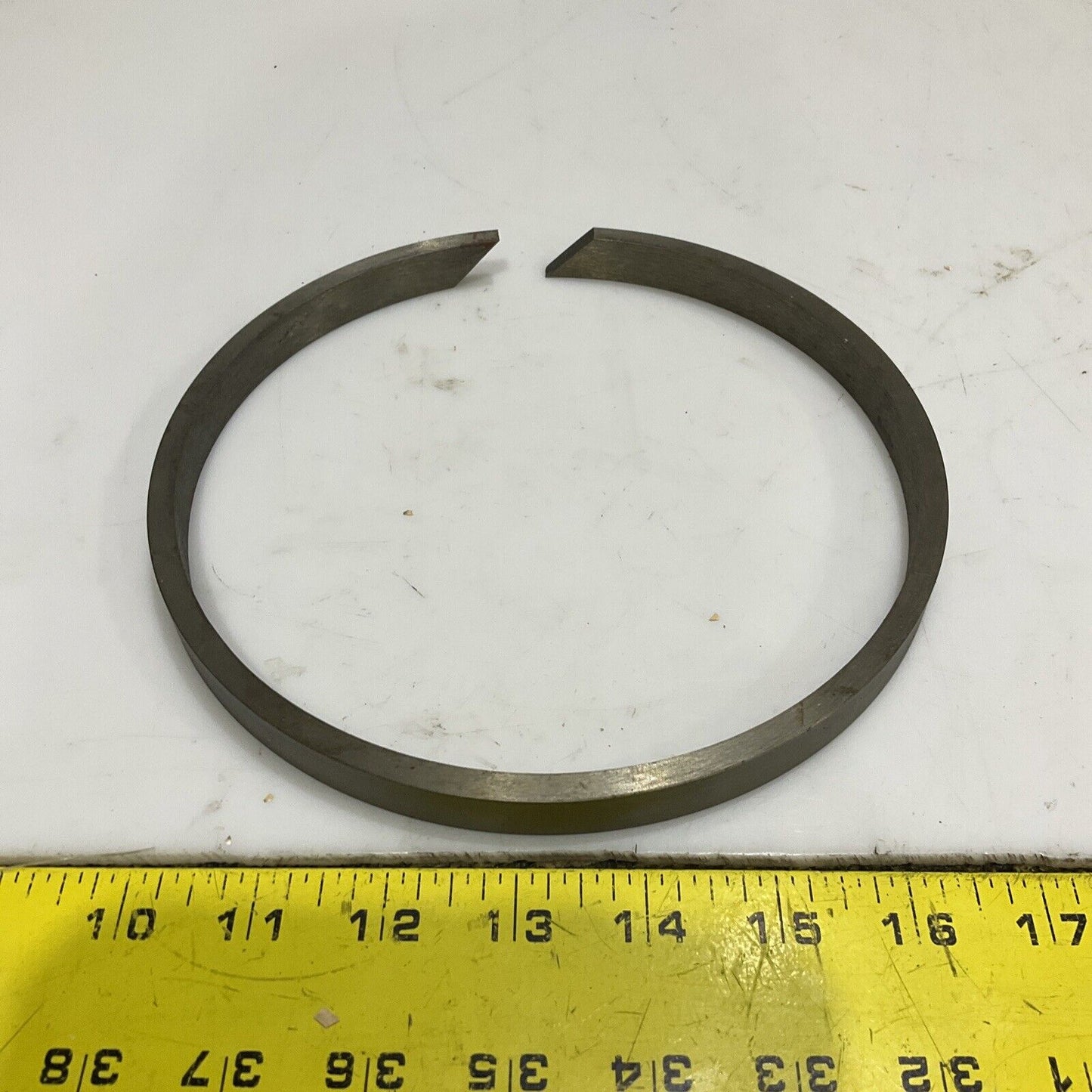 FLOWSERVE 002089-00 IRON PISTON RING 7 X .56 678