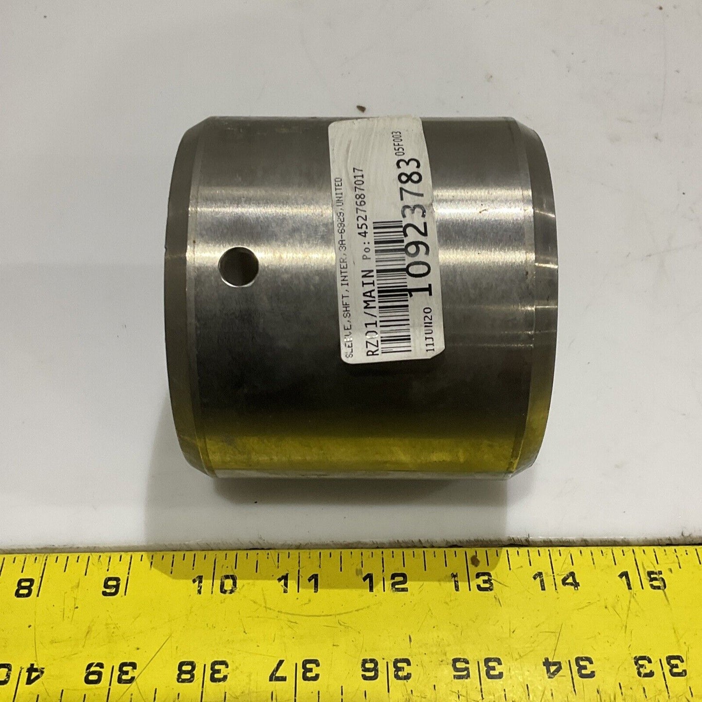 UNITED 3A-6929 INTER SHAFT SLEEVE 678