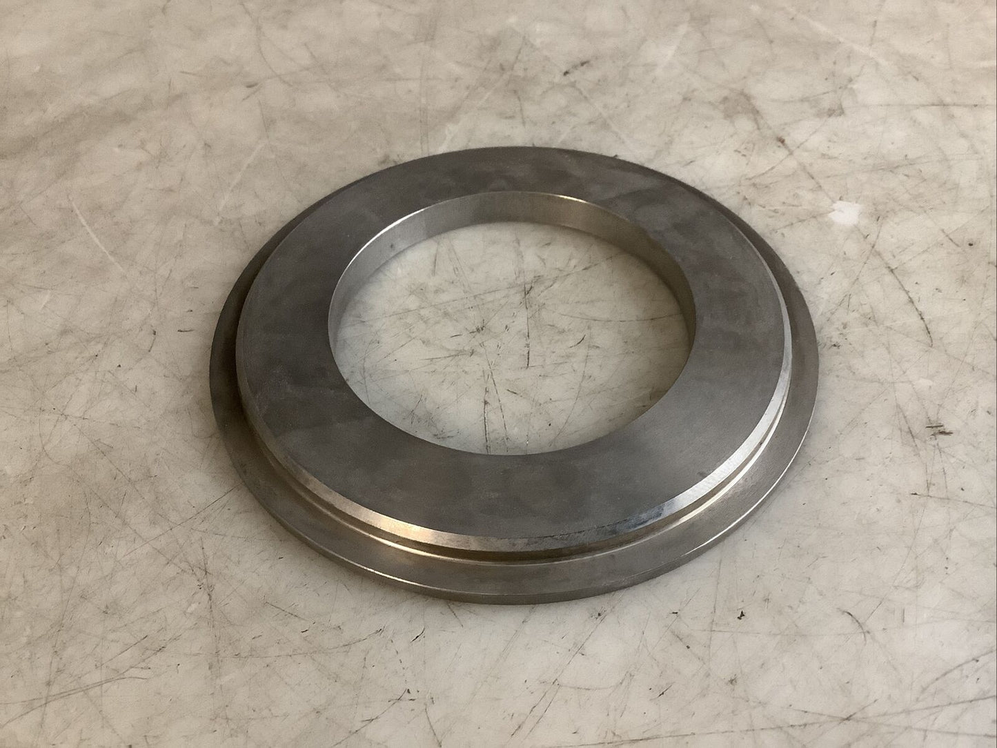 FLOWSERVE 82930736 265D88BXG1 PACKING BOX BUSHING 678