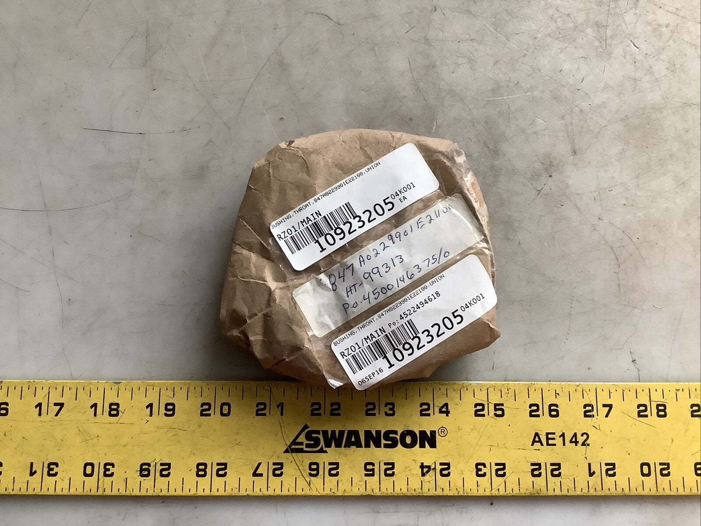 UNION PUMP 847A0229901E22100 THROAT BUSHING 678