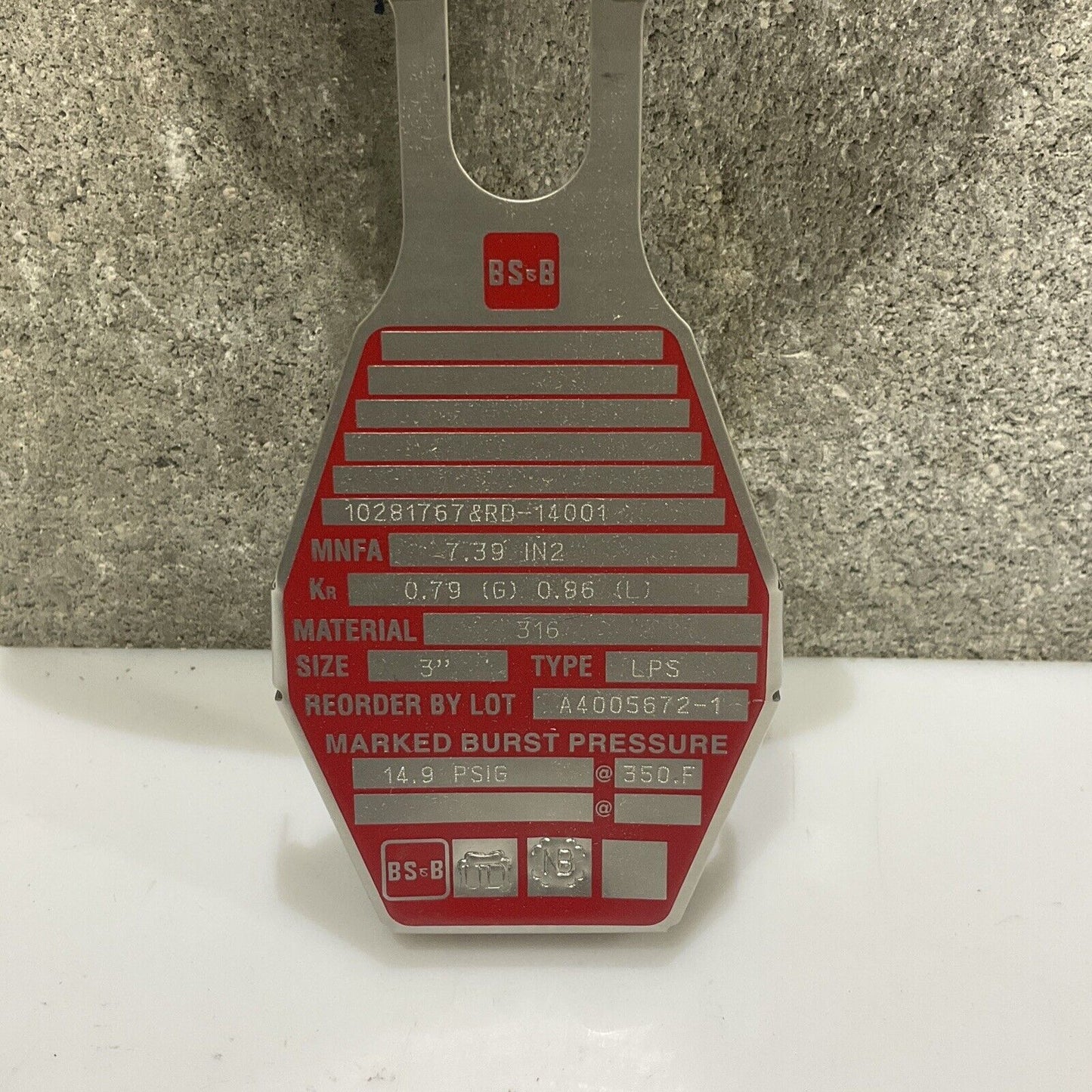 BS&B 10281767 A4005672-1 REVERSE BUCKLING RUPTURE DISK 3 IN LPS 14.5 PSIG 555