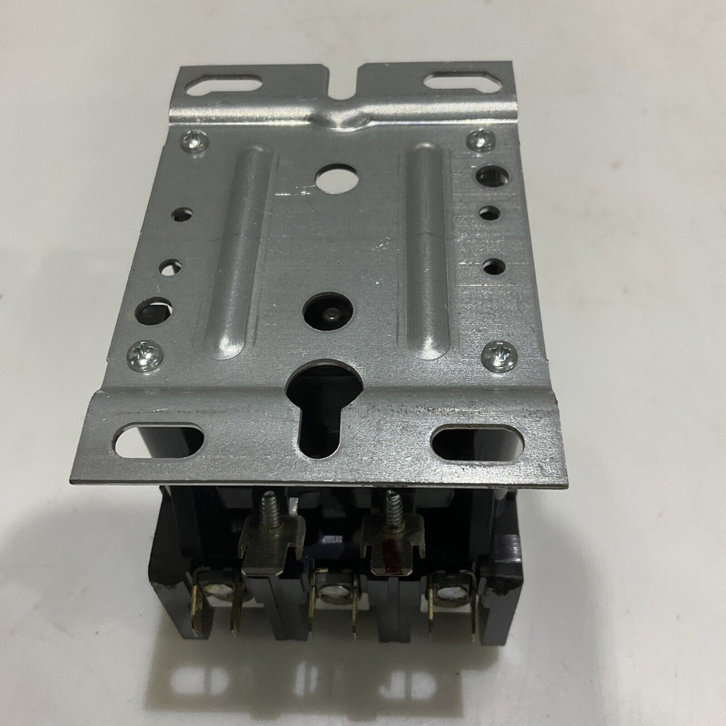FASCO 213037 C3L50B CONTACTOR 3 PH 480 V 65 AMP 120 COIL 555