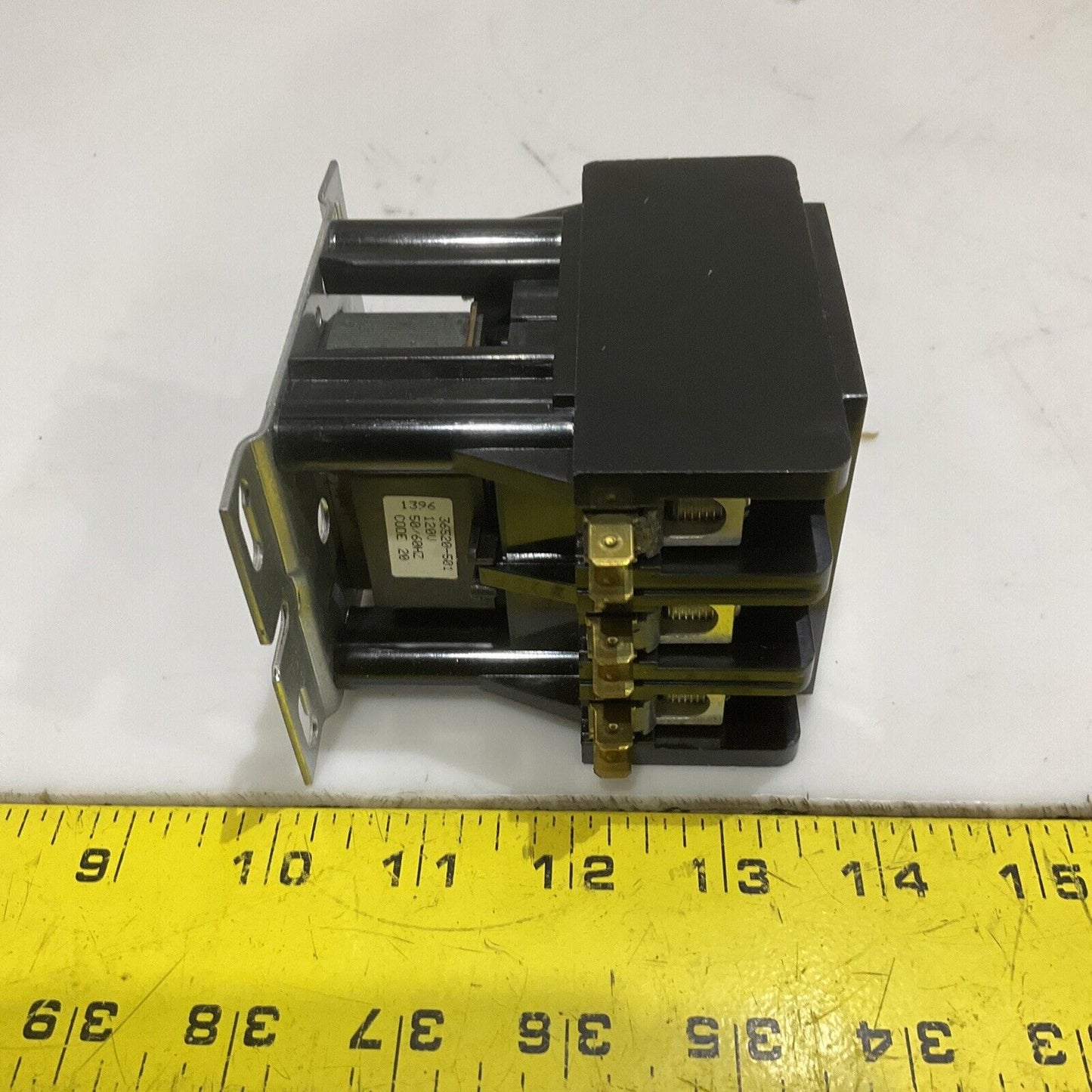 FASCO 213037 C3L50B CONTACTOR 3 PH 480 V 65 AMP 120 COIL 555
