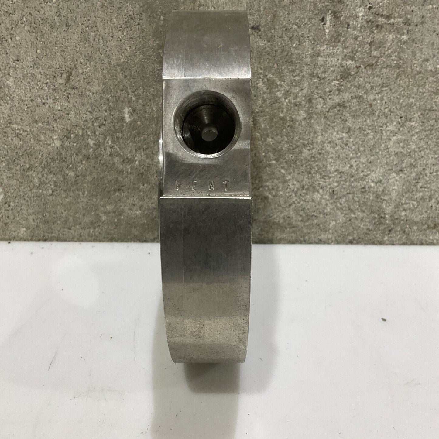 CLYDE UNION 807B0184900D21400 GLAND 6 IN OD 678