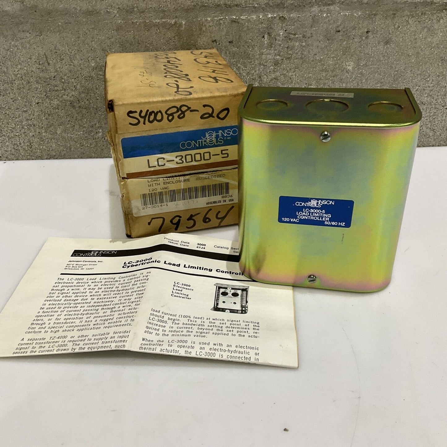 JOHNSON CONTROLS LC-3000-5 P0540088-0020 LOAD LIMITING CONTROLLER ENCLOSURE 555