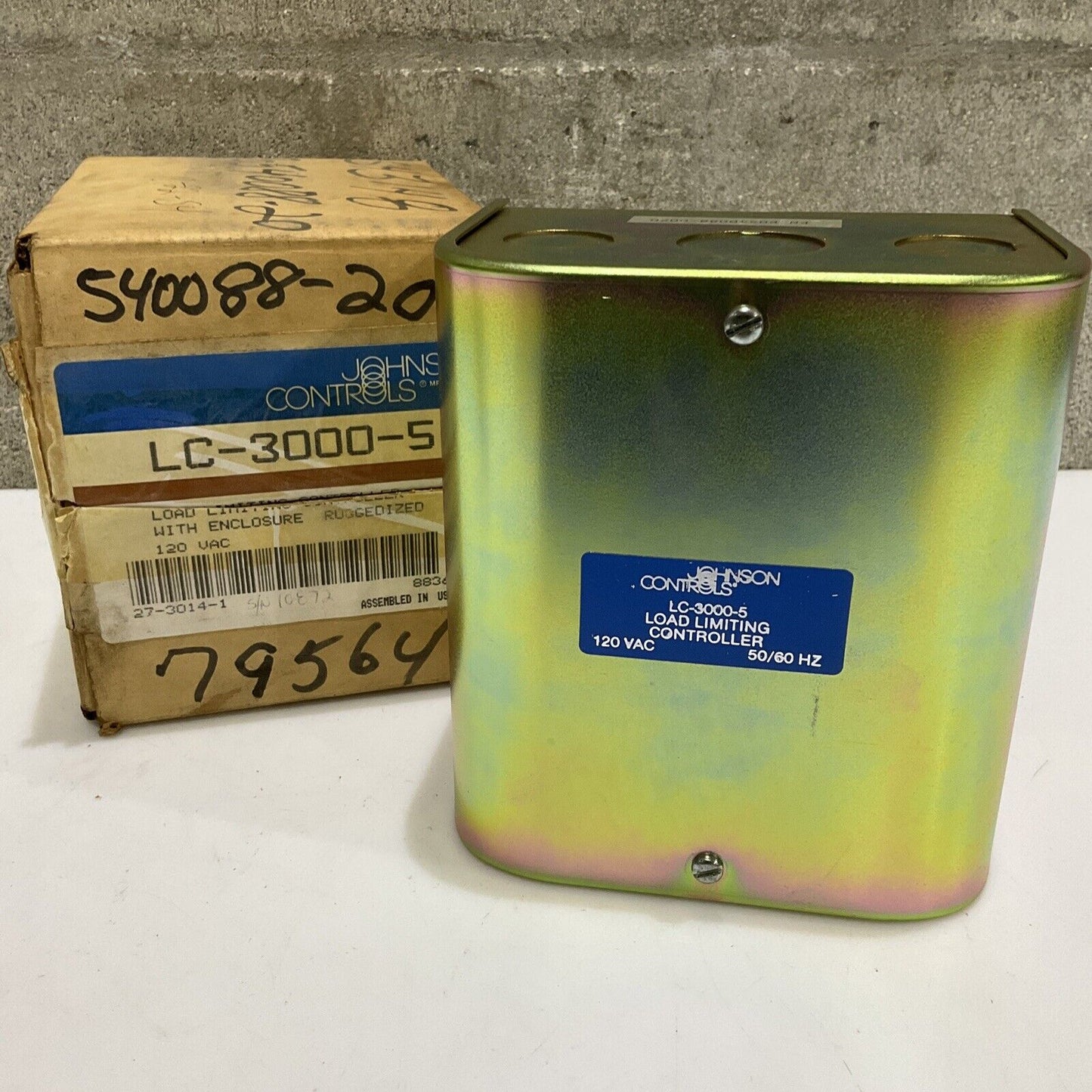 JOHNSON CONTROLS LC-3000-5 P0540088-0020 LOAD LIMITING CONTROLLER ENCLOSURE 555