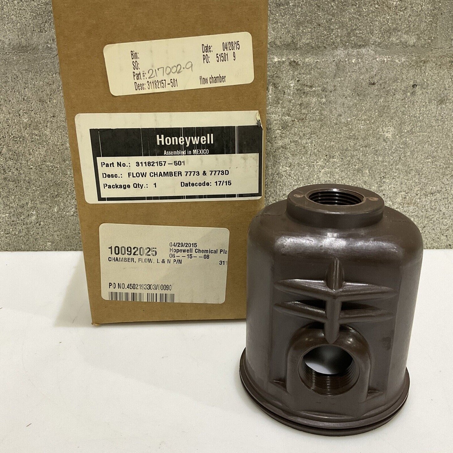 HONEYWELL 31182157-501 FLOW CHAMBER 7773 & 7773D 555