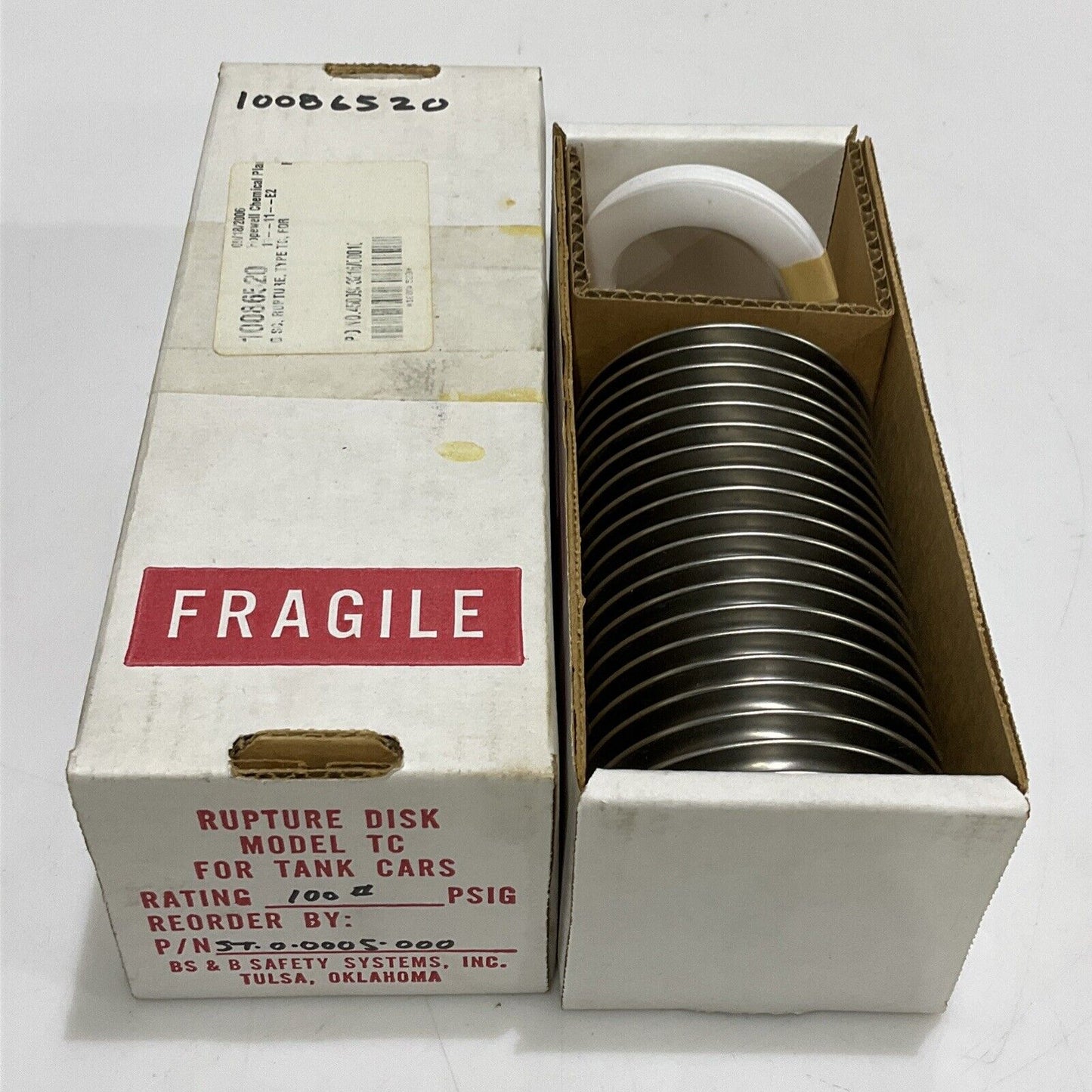 BS&S MODEL TC ST-0-0005-000 RUPTURE DISK 100 PSIG SIZE 2 IN 555