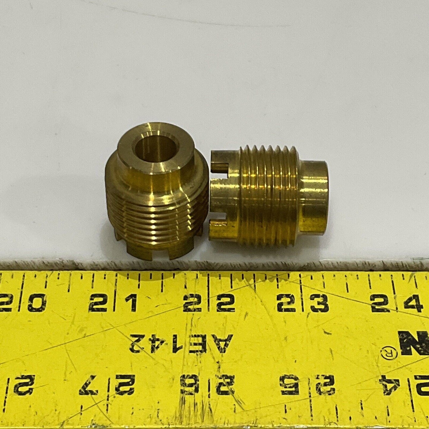 CHICAGO PNEUMATIC 2-01-0002 GLAND 678 LOT OF 16