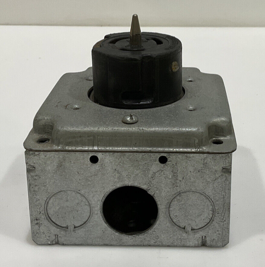 P&S LEGRAND TURN LOCKING CONNECTOR 50A 480V IN JUNCTION BOX