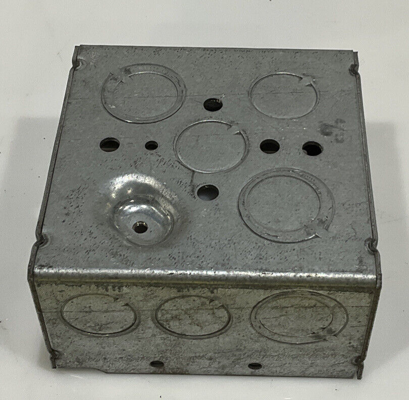 P&S LEGRAND TURN LOCKING CONNECTOR 50A 480V IN JUNCTION BOX