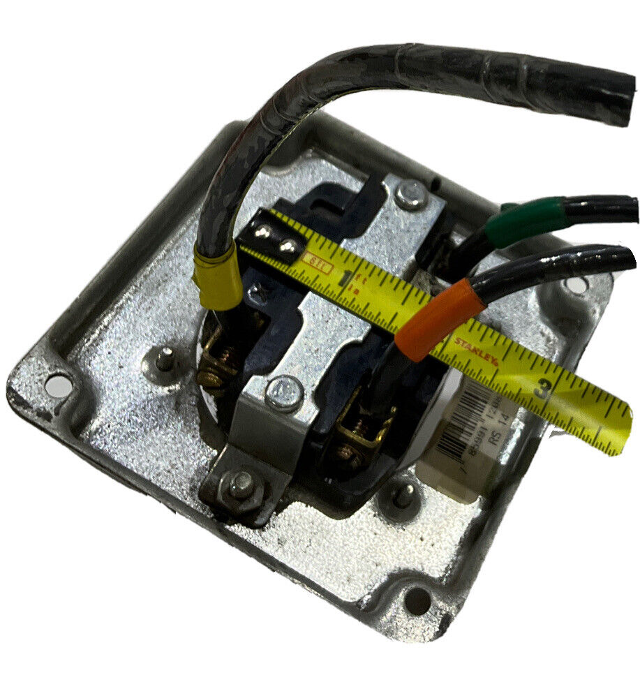 HUBBELL TWIST-LOCK 50A 480VAC