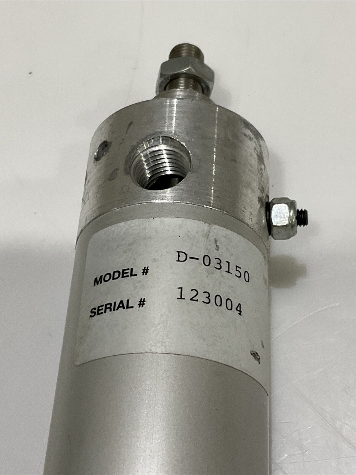 D-03150 CYLINDER
