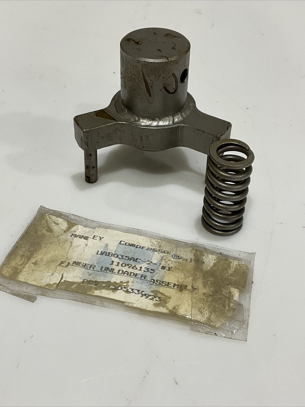 MANLEY COMPRESSOR VALVE UAB035AC-2-1 11096135 FINGER UNLOADER ASSEMBLY 678