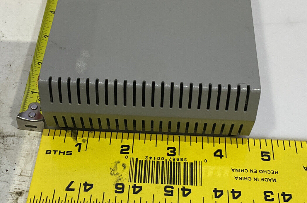 CENTRECOM AT-MR840TF MULTIPORT MICRO HUB/REPEATER IEEE 802.3 TWD