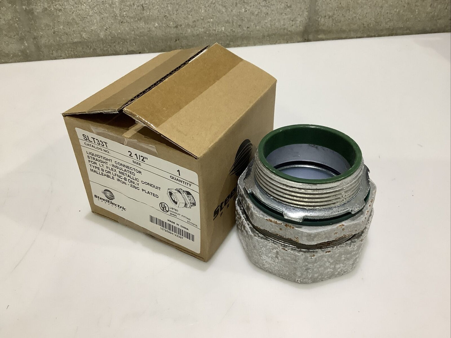STEEL ELECTRIC SLT33T LIQUIDTIGHT CONNECTOR INSULATED 2-1/2IN - QTY 10 ECH