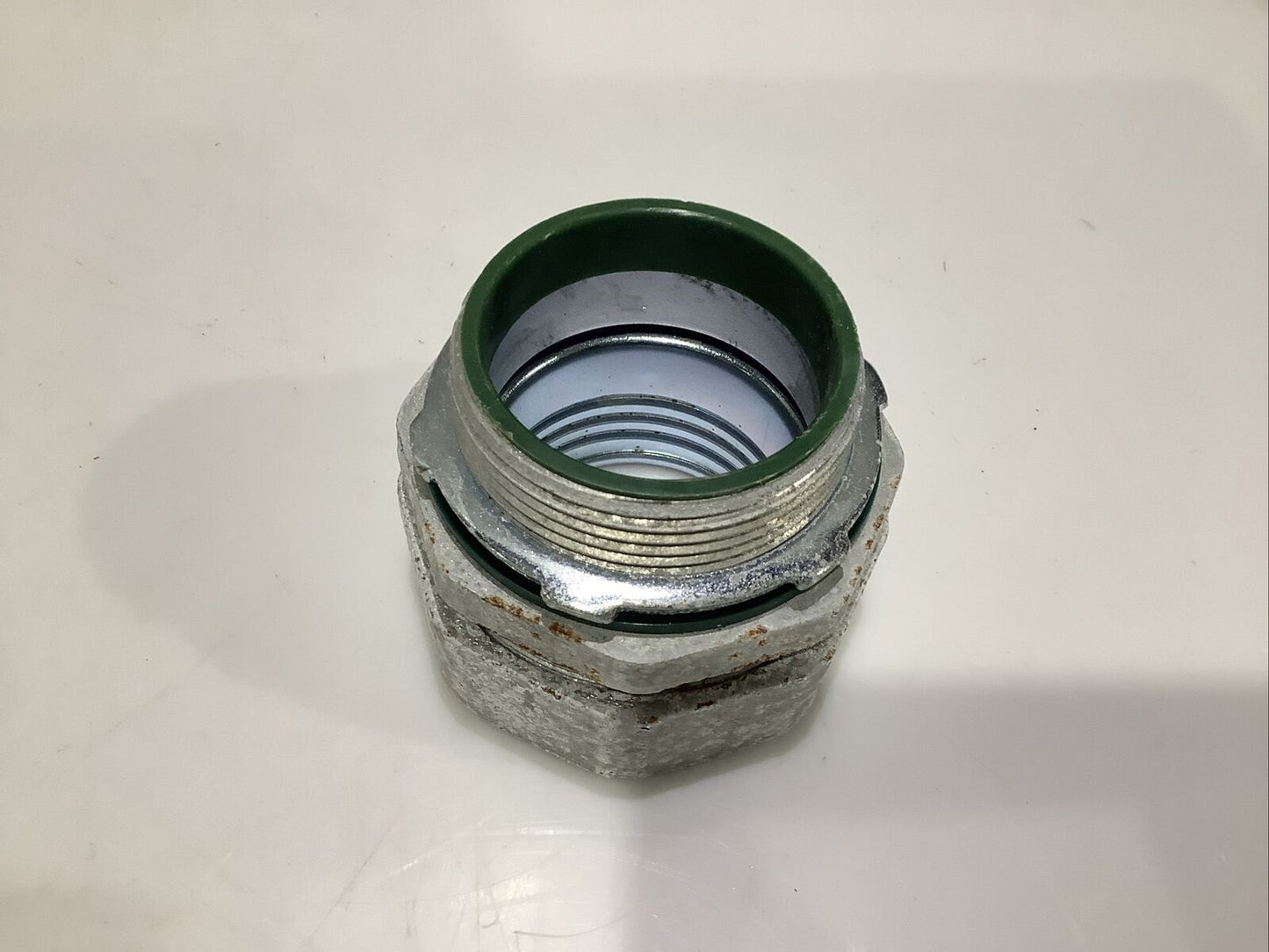 STEEL ELECTRIC SLT33T LIQUIDTIGHT CONNECTOR INSULATED 2-1/2IN - QTY 10 ECH