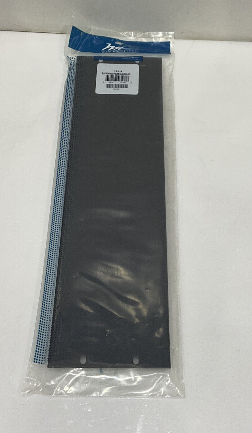MIDDLE ATLANTIC PRODUCTS PBL-3 3 SP FLANGED ALUMINUM BLANK PANEL LOT OF 5 TWD