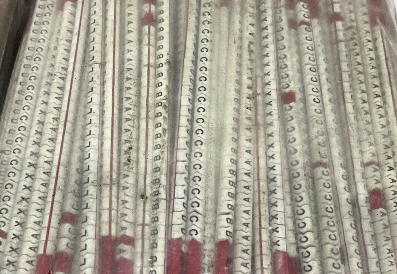 BRADY SCN-A-M SCN-N-Z CLIP-SLEEVE WIRE MARKERS LOT OF 550