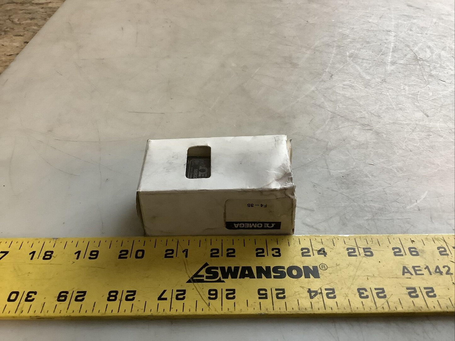 OMEGA SSR330DC25 SOLID STATE RELAY 4-32VDC 24-330VAC 25A 476