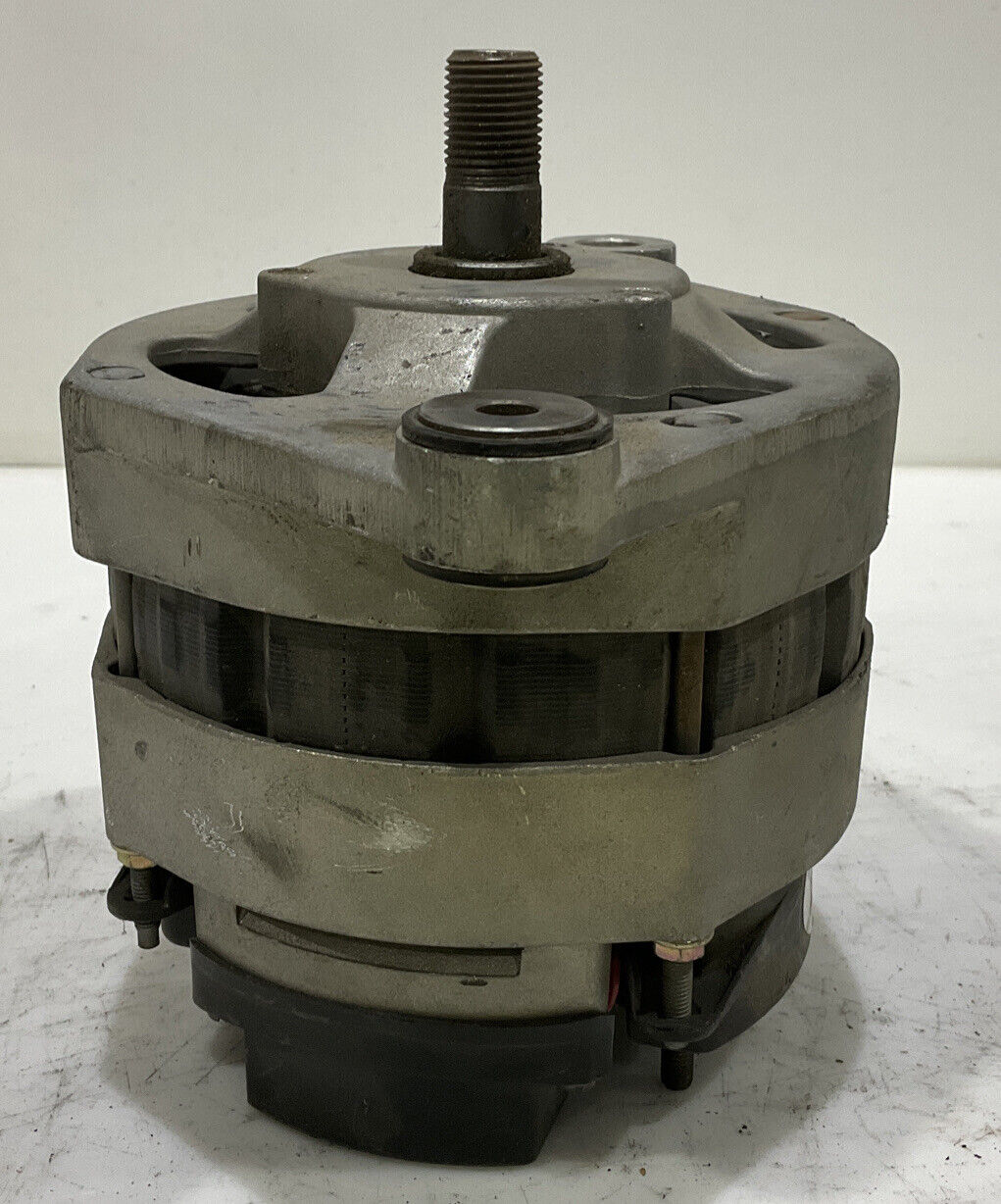 HUGO 13 0372 ALTERNATOR 28V VALEO 02469523 60A