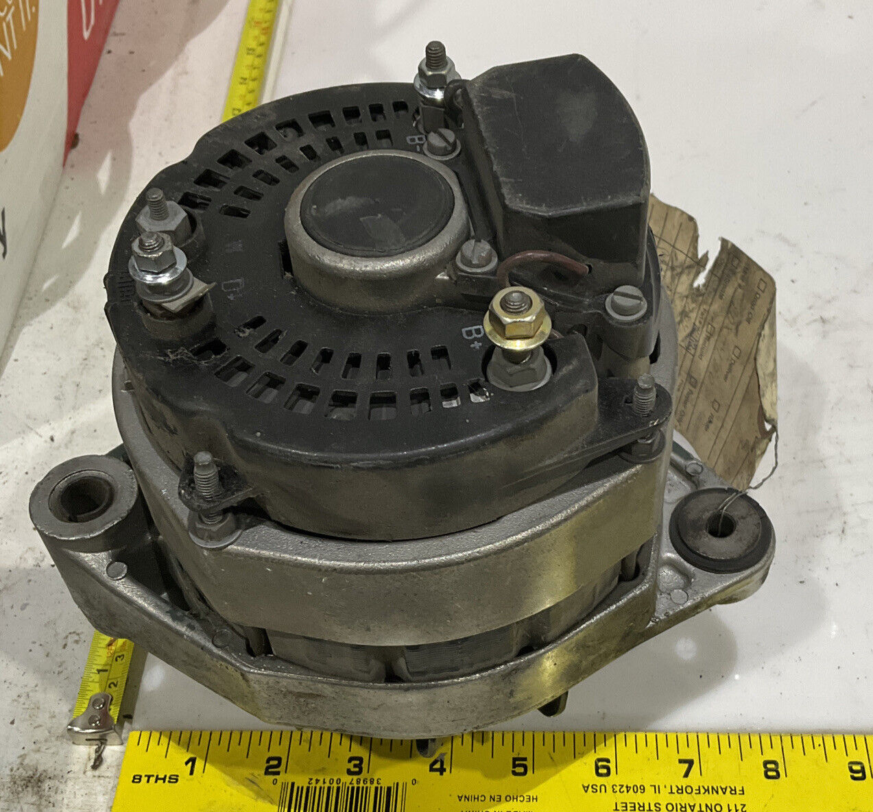 HUGO 13 0372 ALTERNATOR 28V VALEO 02469523 60A