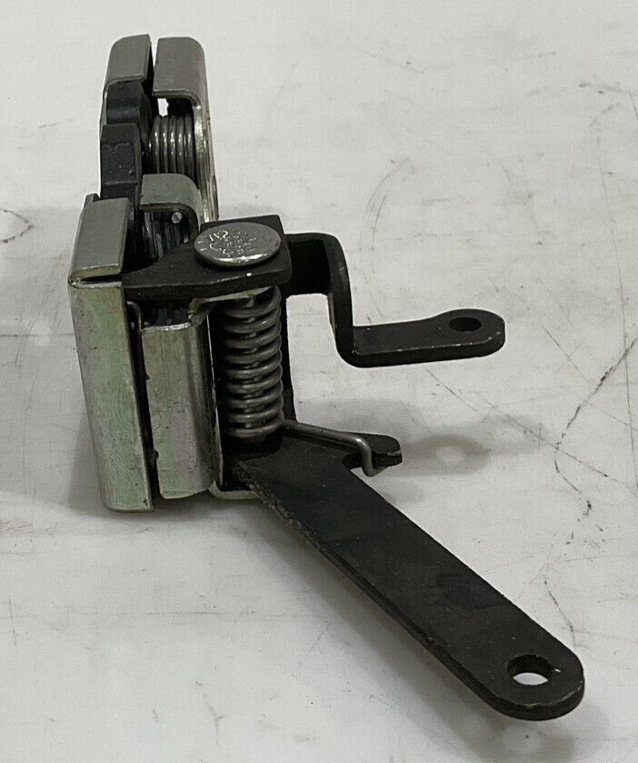 CAT 356-7550 LATCH ASSEMBLY 476