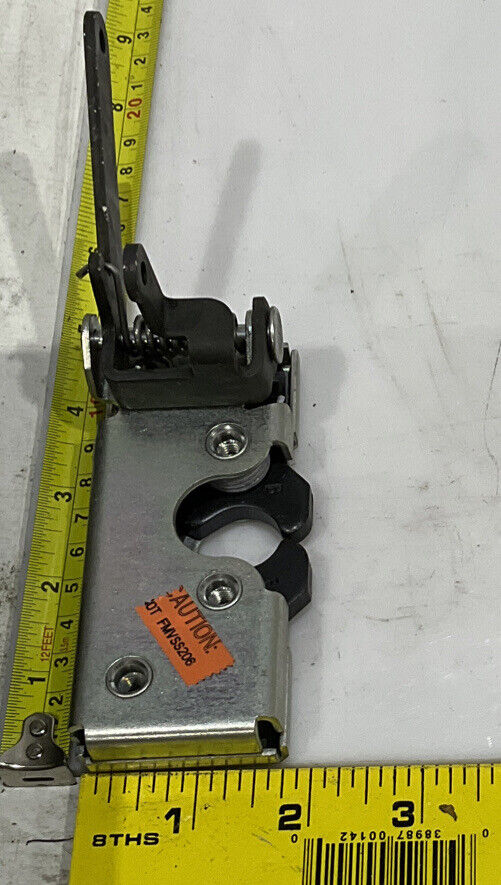 CAT 356-7550 LATCH ASSEMBLY 476