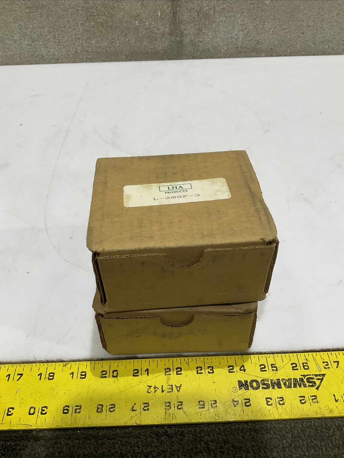 LHA L-20SF-3 ENGINE OIL FILTER FLANGE LOT OF 2 476