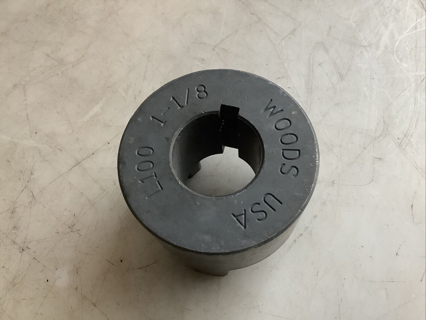 TB WOODS L100118 AND L1001 JAW COUPLING HUB AND TB WOODS 099 SPIDER INSERT 476