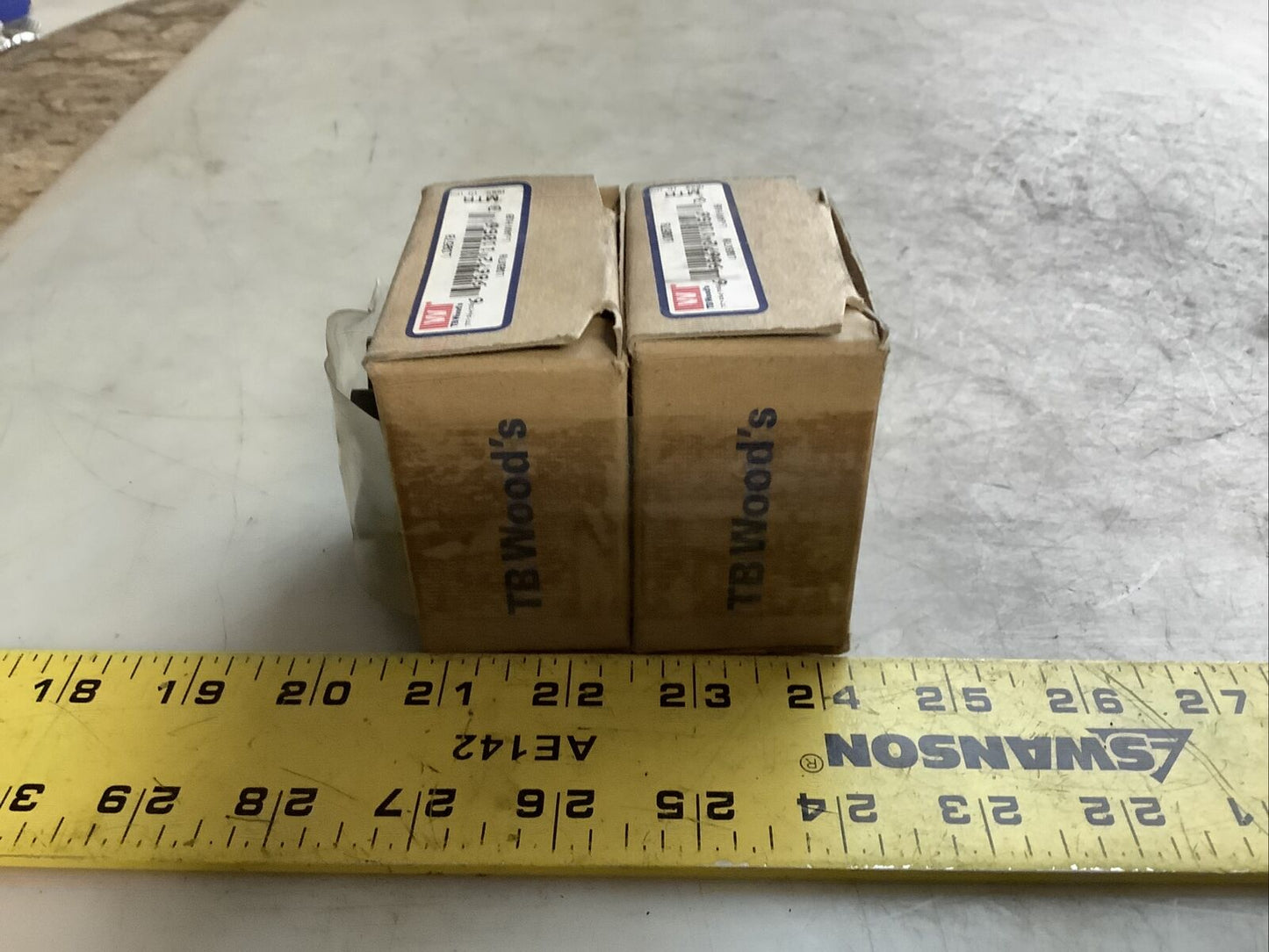 TB WOODS L09578 JAW COUPLING HUB QTY 2 AND TB WOODS L090 SPIDER INSERT 476