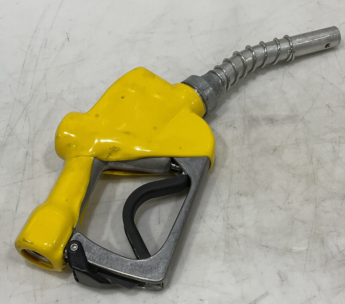 RICHARDS OPW N1001-L1YWNO YELLOW AUTOMATIC FUEL NOZZLE LEADED 476