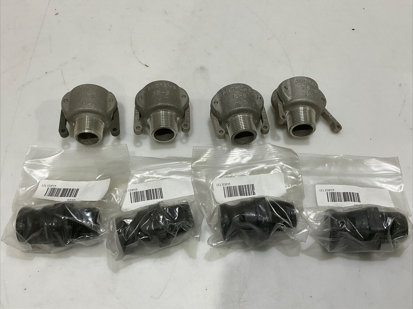 DIXON ANDREWS 75-B COUPING X-X 7 3/4” LOT OF 4 476