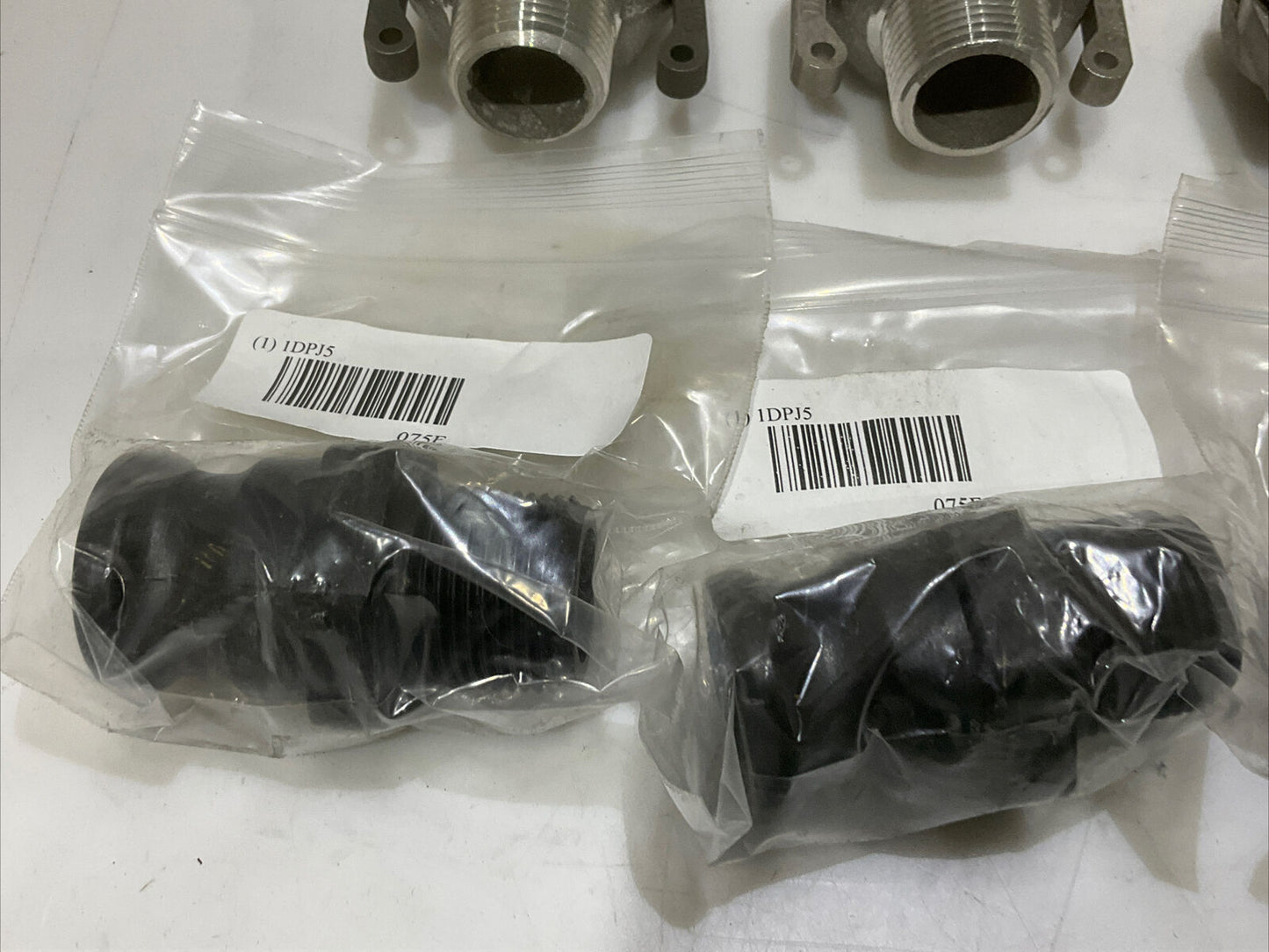 DIXON ANDREWS 75-B COUPING X-X 7 3/4” LOT OF 4 476
