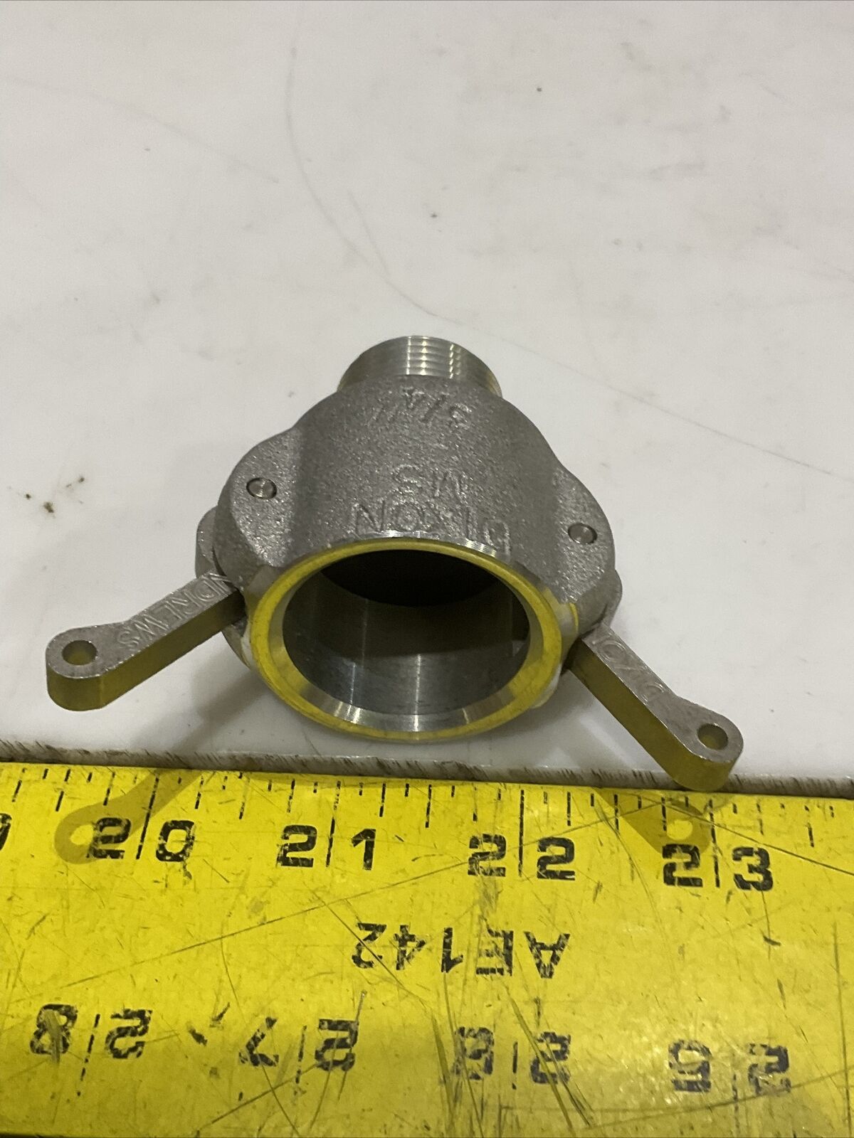 DIXON ANDREWS 75-B COUPING X-X 7 3/4” LOT OF 4 476