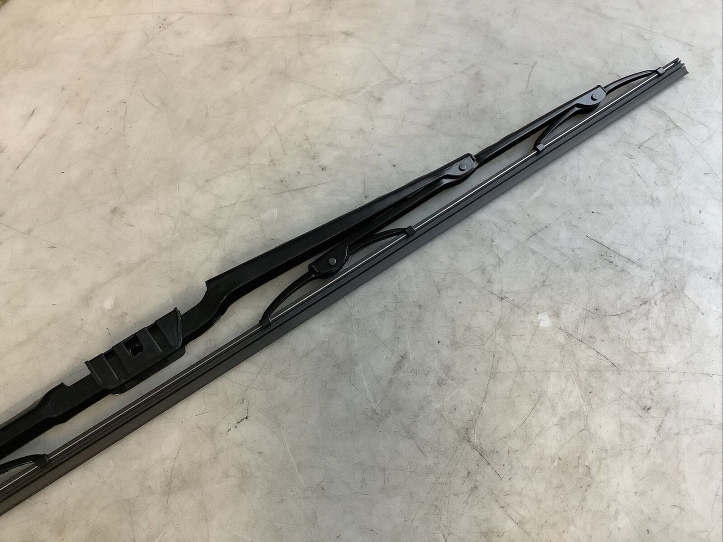 BOBCAT 7168954 WIPER BLADE 476
