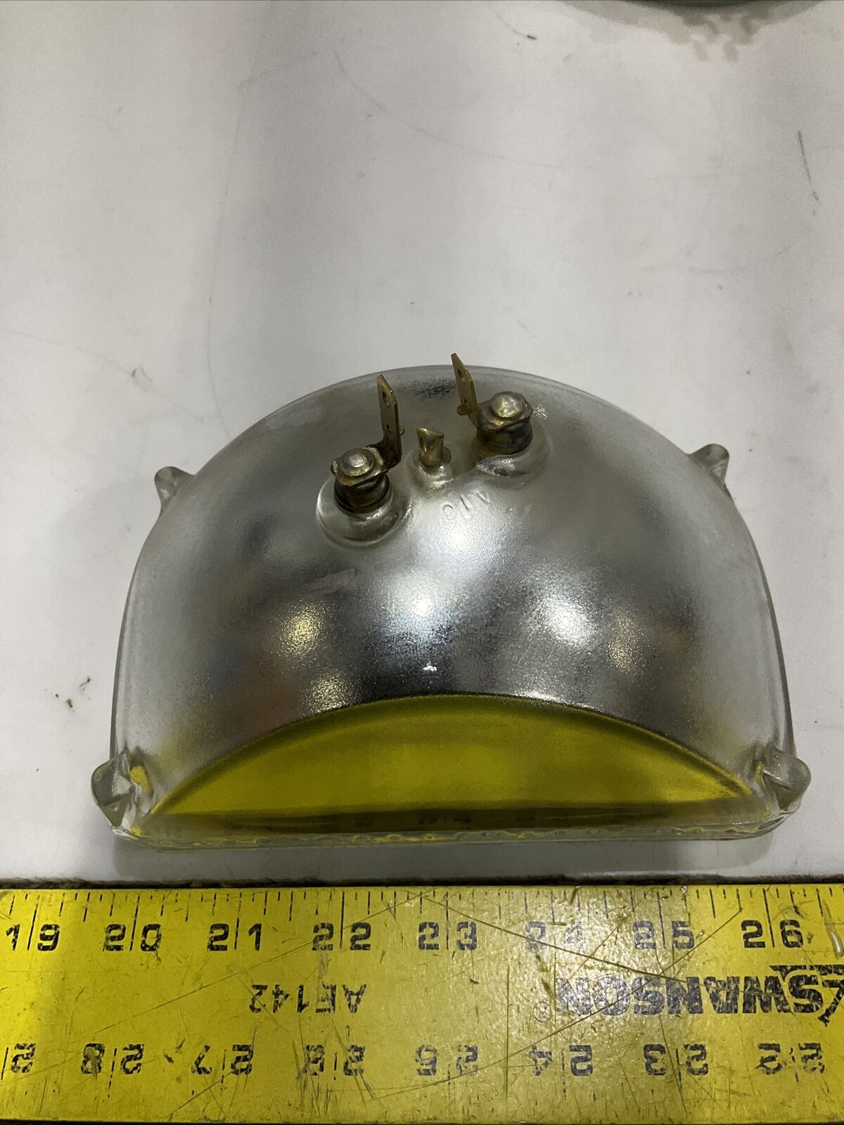 GE 4651 HIGH BEAM HEADLIGHT FOR 4 HEADLAMP SYSTEM LOT OF 11 476