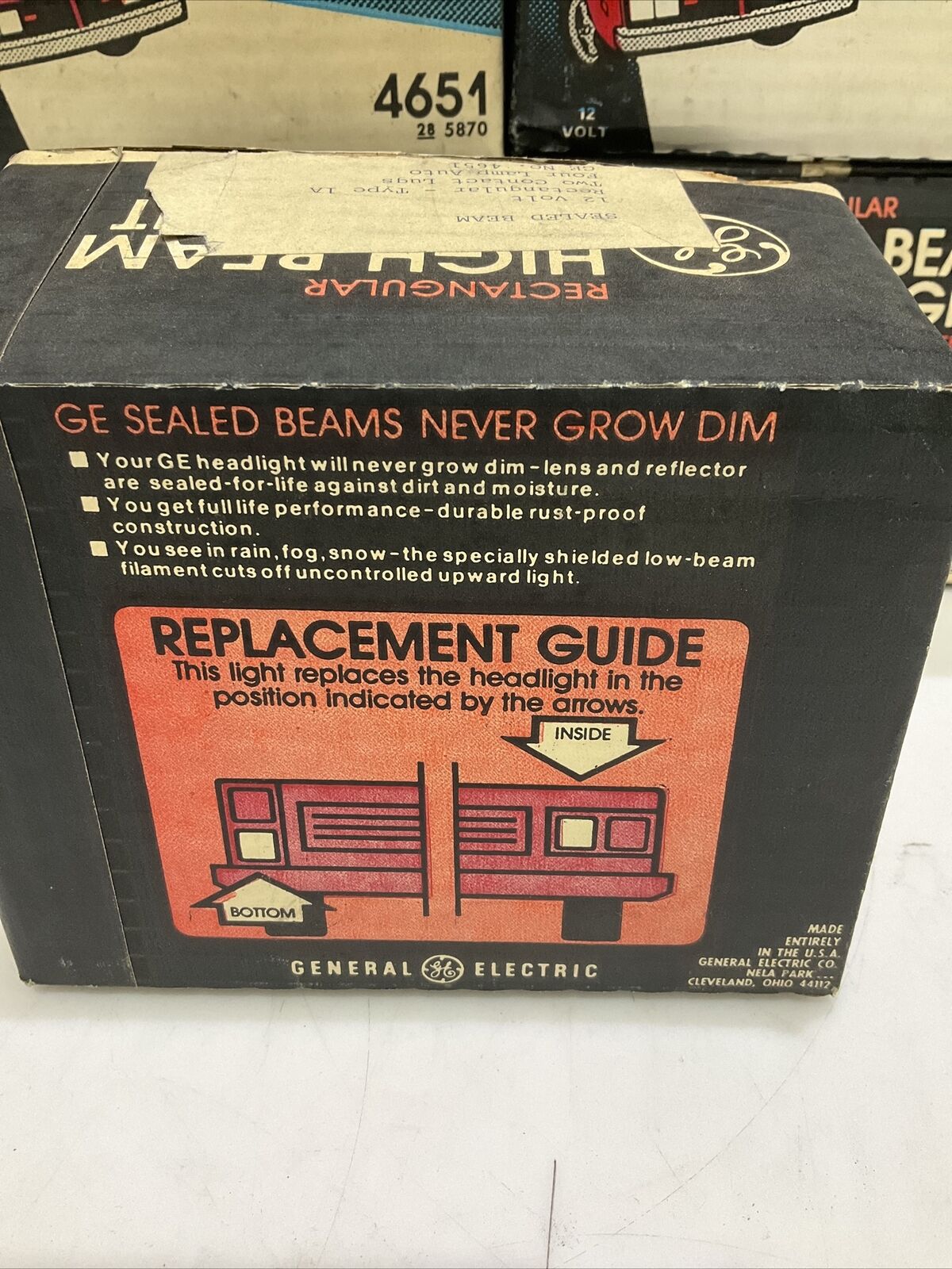 GE 4651 HIGH BEAM HEADLIGHT FOR 4 HEADLAMP SYSTEM LOT OF 11 476
