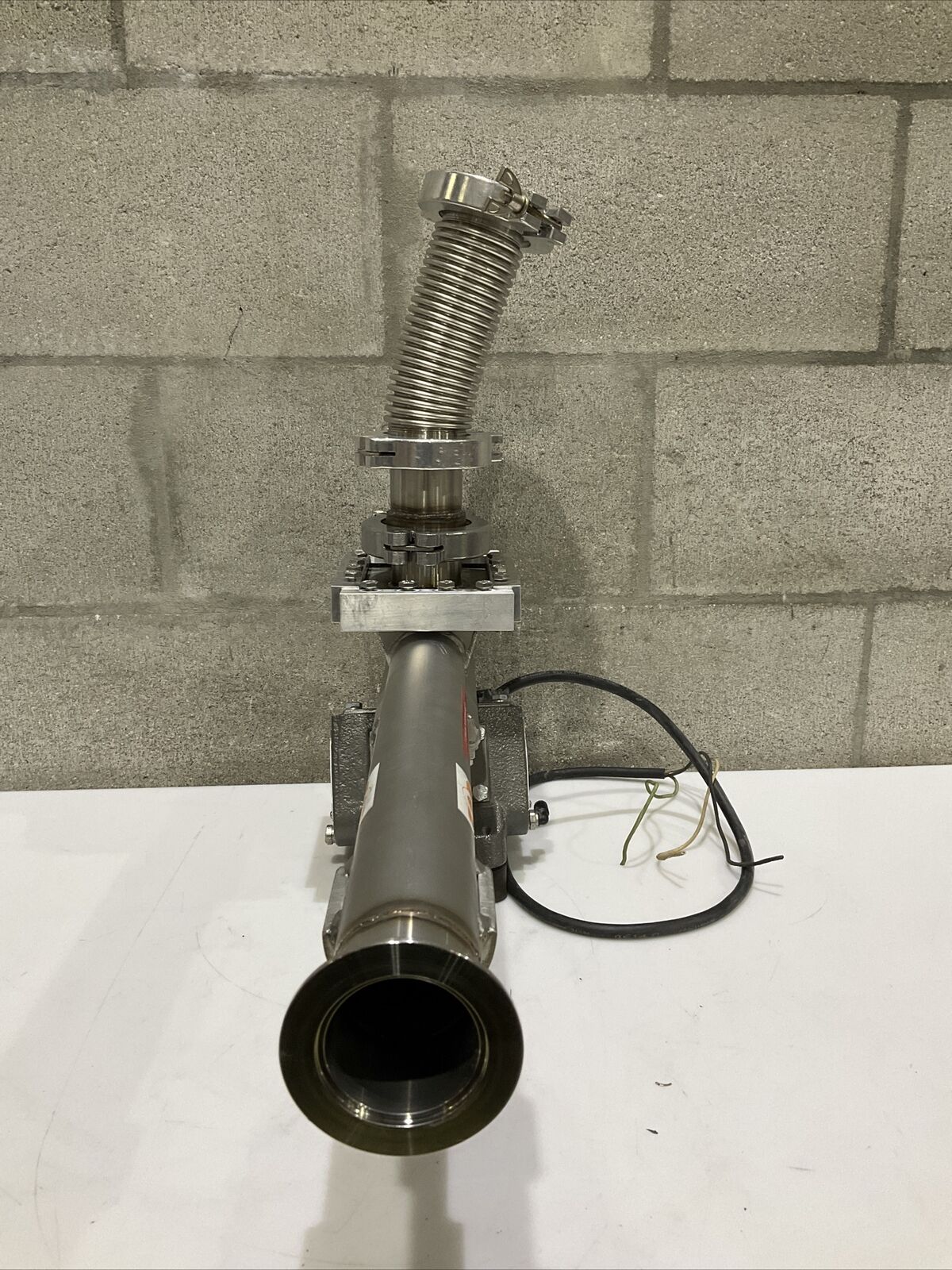 ERIEZ 15A 303760-2 2/16 VIBRATING PAN FEEDER CDM 115V .50 AMP 60 HZ CDM
