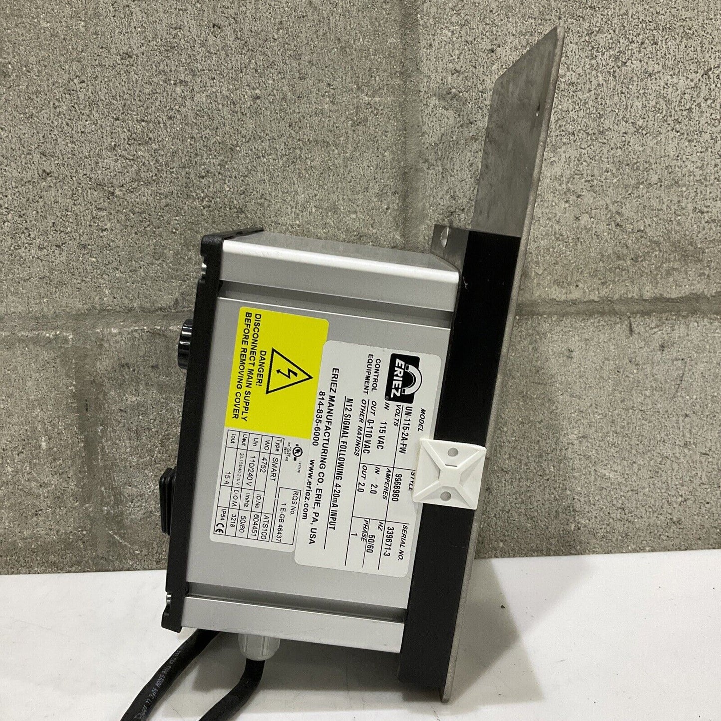 ERIEZ UN-115-2A-FW VIBRATORY FEEDER CONTROL 15A VIBRATING PAN FEEDER CDM