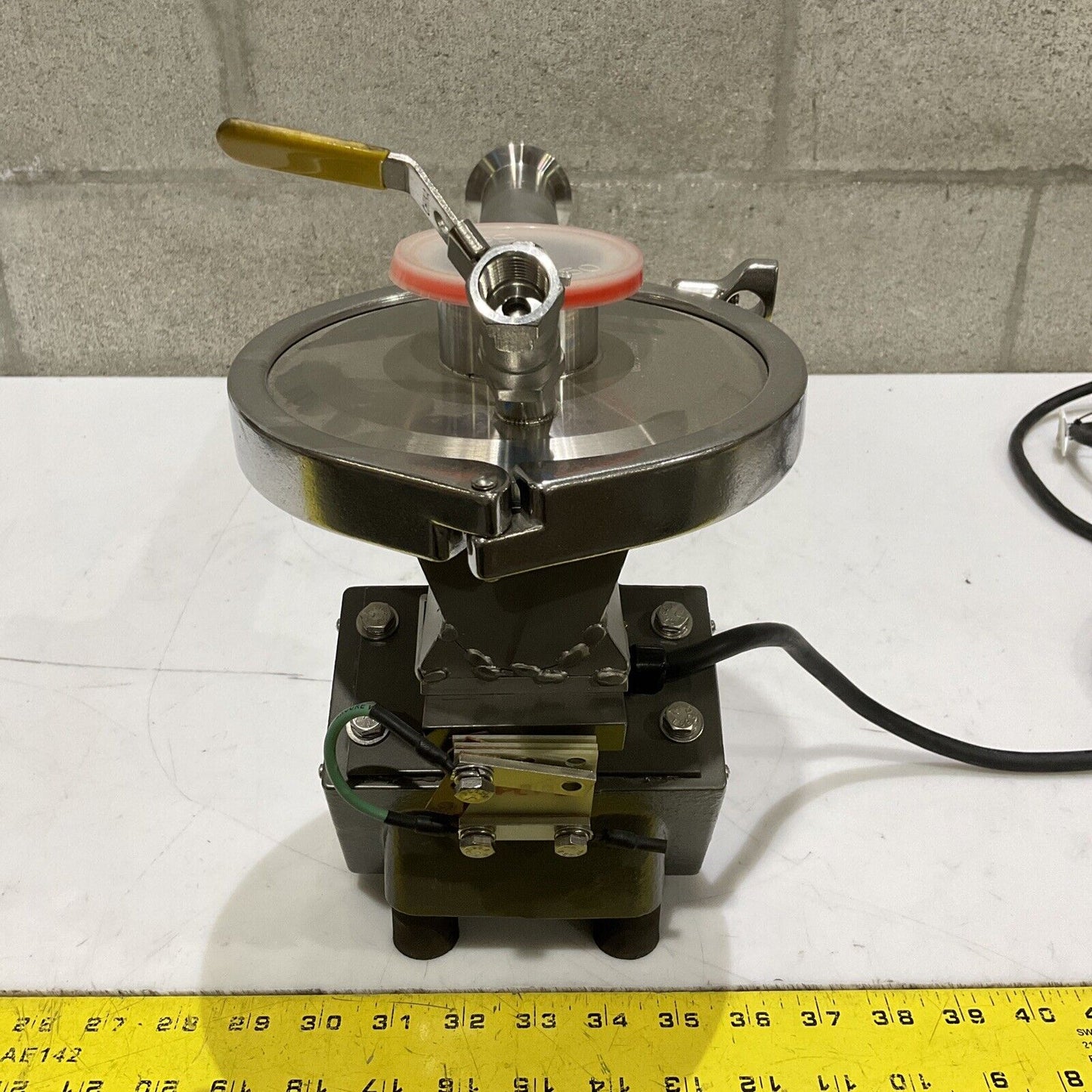 ERIEZ UN-115-2A-FW VIBRATORY FEEDER CONTROL 15A VIBRATING PAN FEEDER CDM