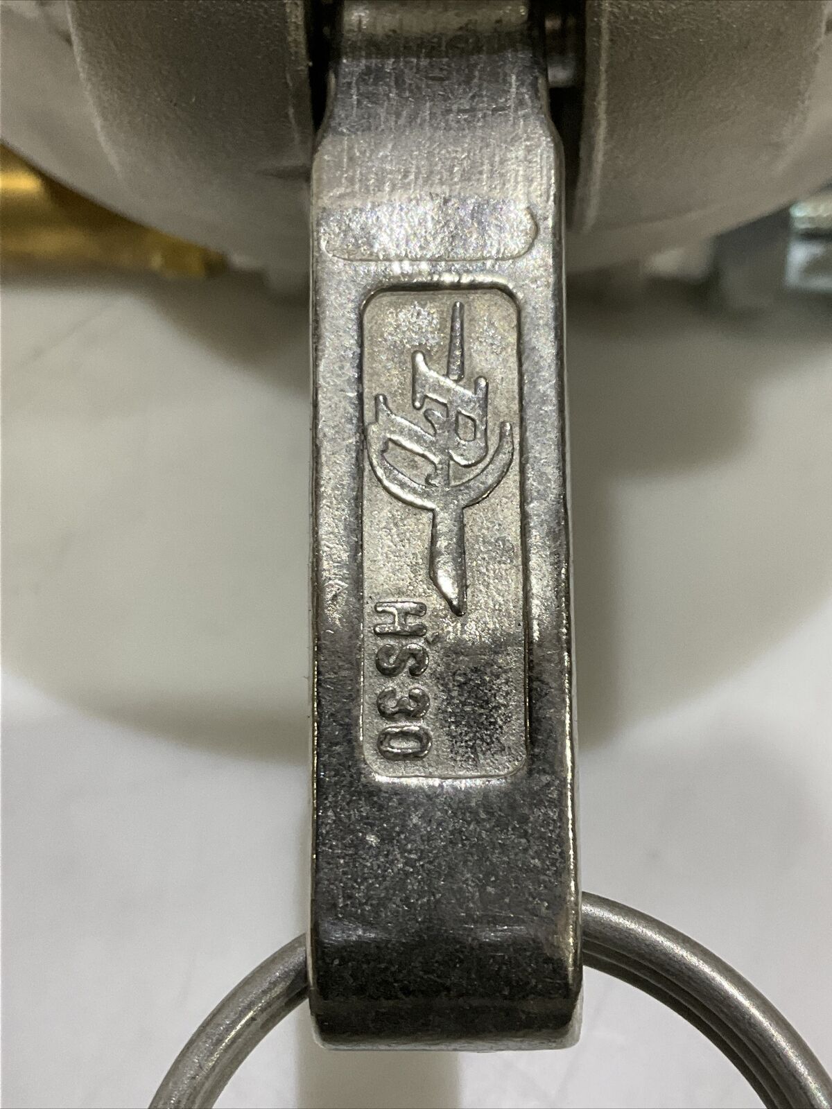 PT 40-V DUST CAP COUPLER WITH HS30 CAM LOCK ARMS CDM