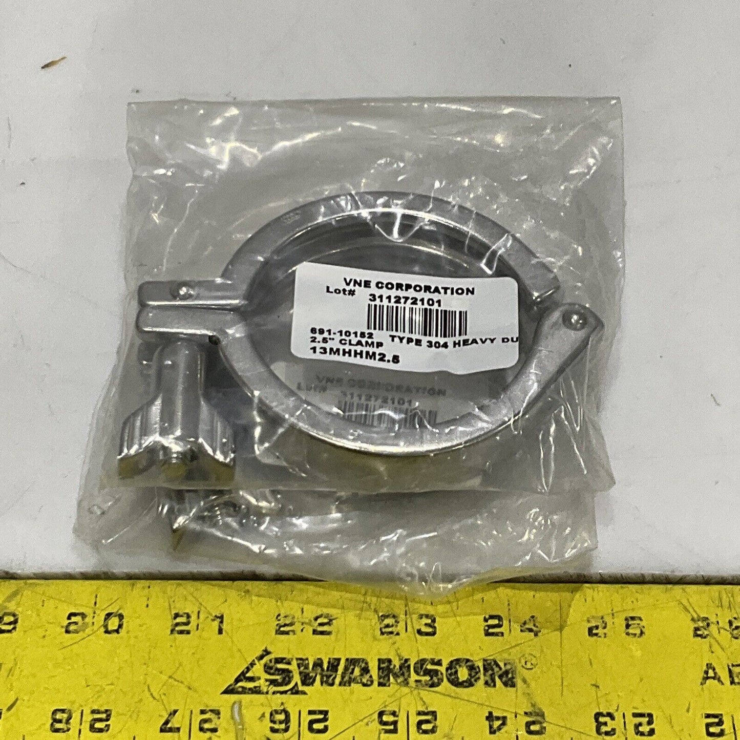 VE 691-10152 HEAVY DUTY CLAMP 2.5” 304 13MHHM2.5 LOT OF 2 CDM