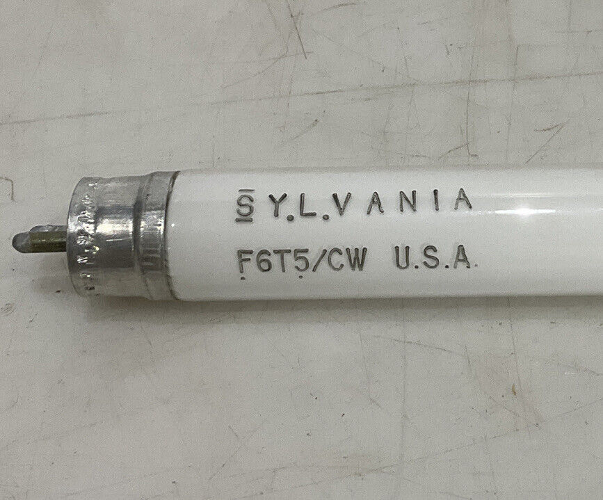 SYLVANIA F6T5/CW FLUORESCENT LIGHT BULB LOT OF 8 476