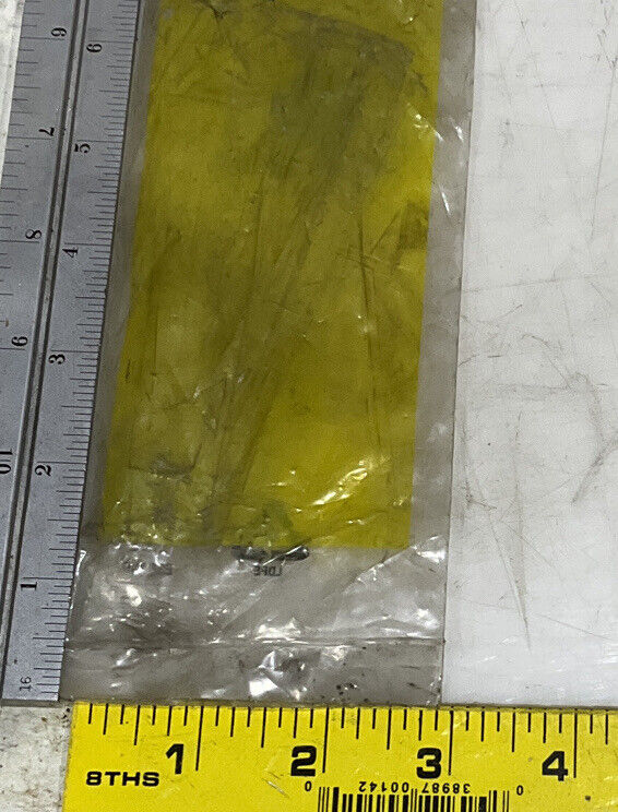 JOHN DEERE M134441 EQUIPMENT BAR 476