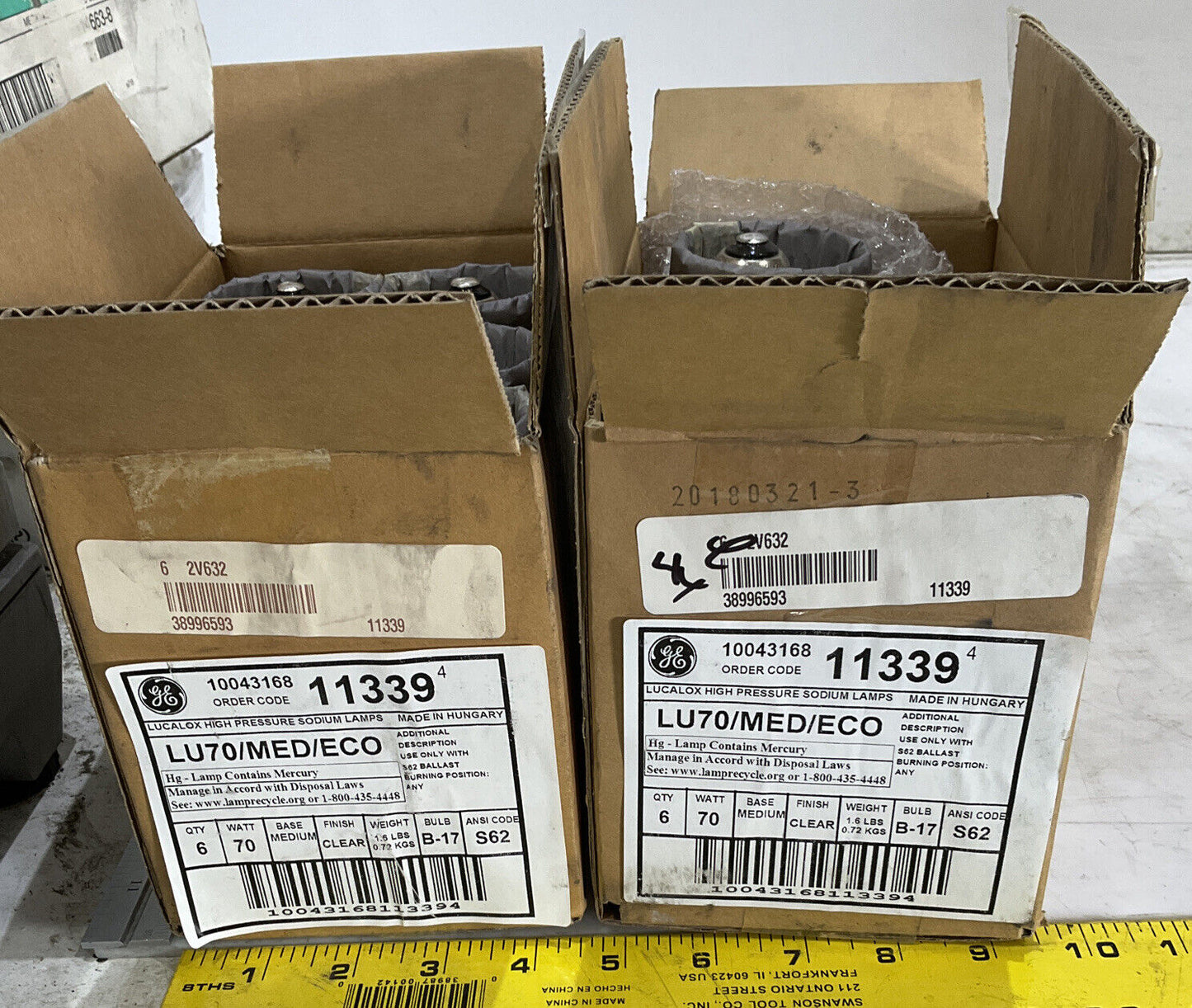 GENERAL ELECTRIC LU70/MED/ECO BULB LOT OF 9 476