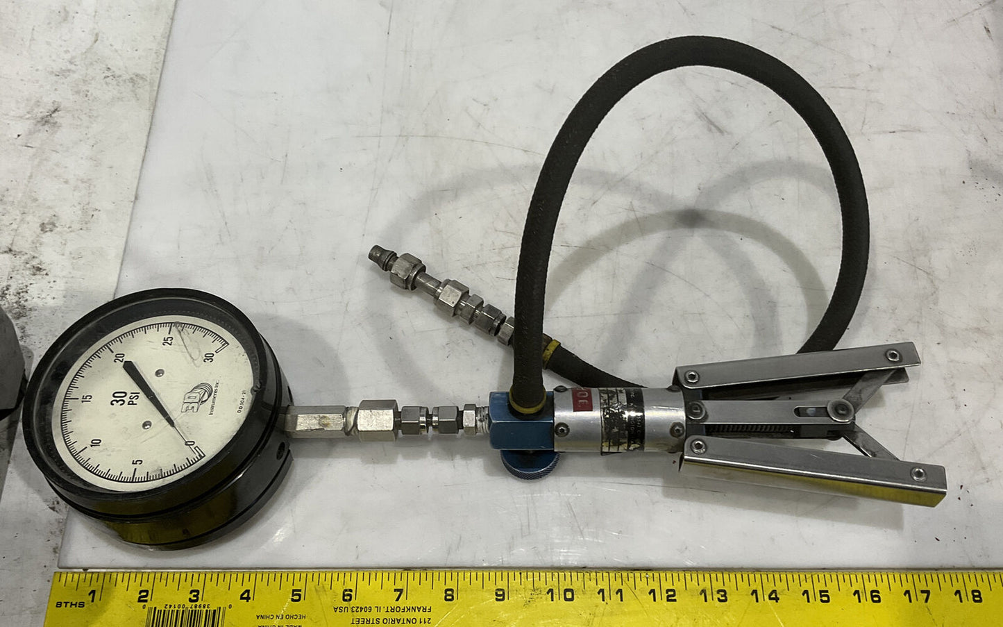 3D INSTRUMENTS 25504-21B71 TEST GUAGE 476