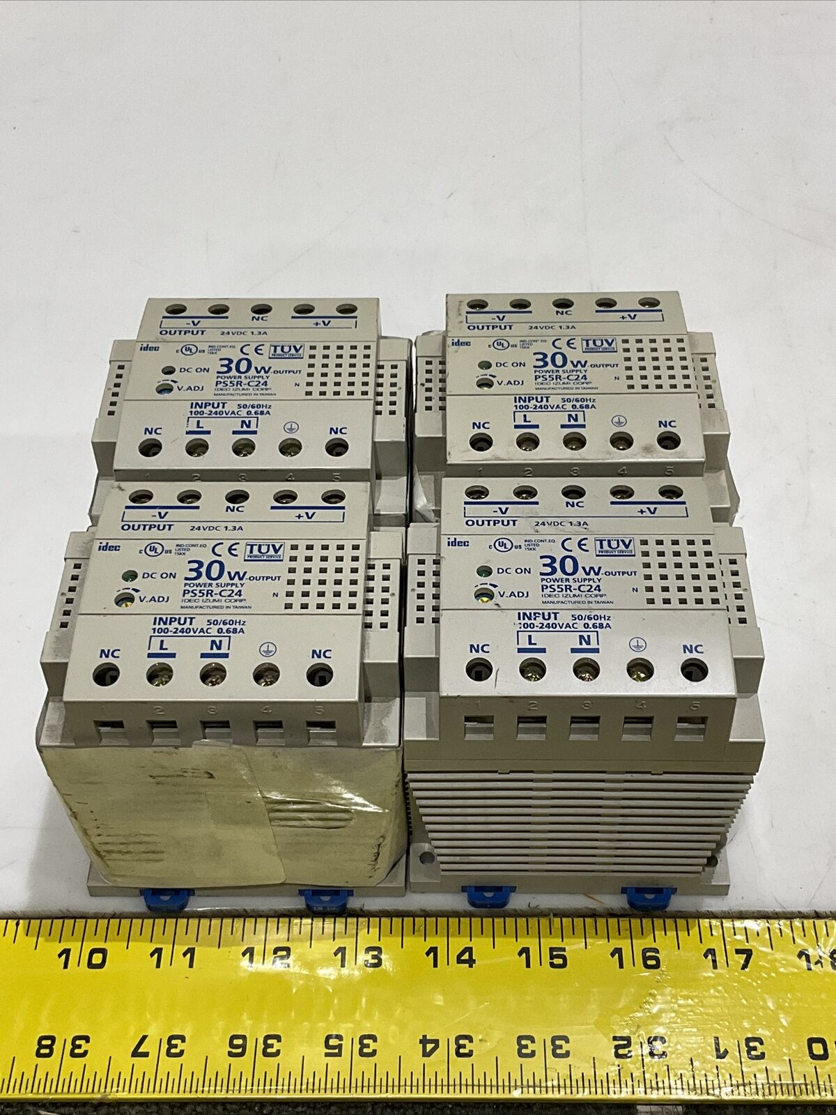 TUV PRODUCT SERVICE PS5R-C24 POWER SUPPLY 50/60HZ 100-240VAC .68A LOT OF 4 479
