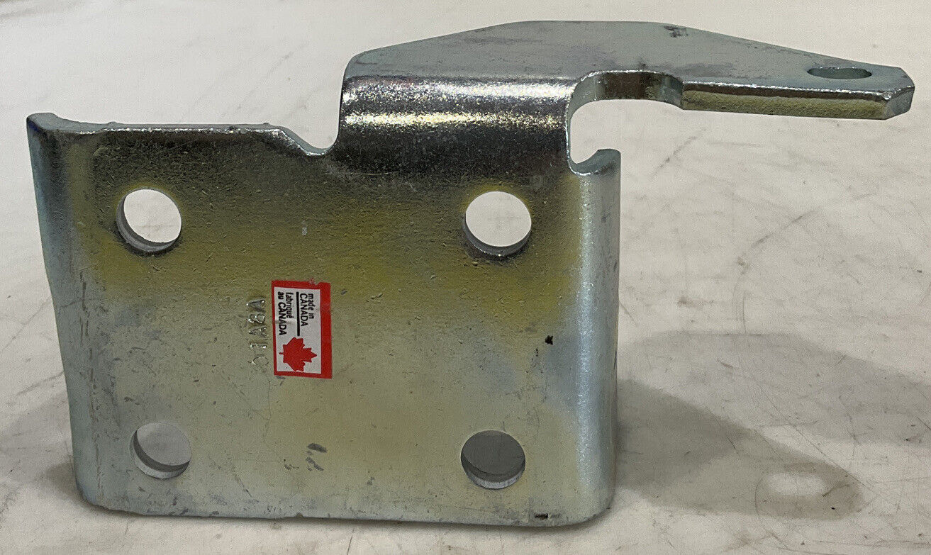 GENERAL MOTORS 12475676 FRONT DOOR HINGE REPLACEMENT RH 476