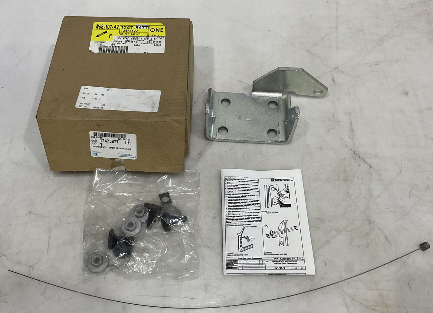 GENERAL MOTORS 12475677 FRONT DOOR HINGE REPLACEMENT LH 476
